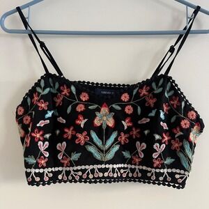 Forever 21 Women Embroidered Cropped Top Medium Crochet Lace Boho Festival Indie